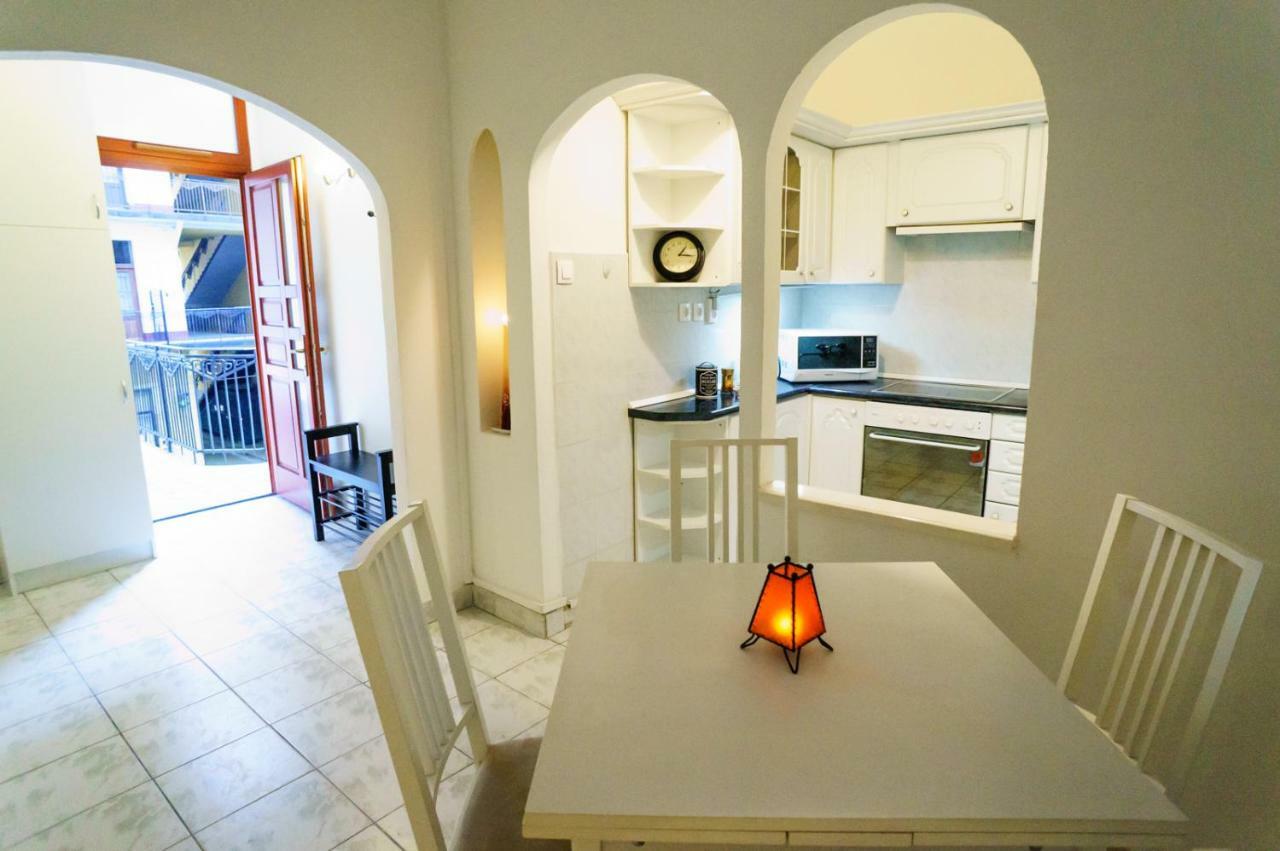 Budapest Kingdom Apartment Central & Car Parking On-Site & Aircon & Quiet & Family Friendly מראה חיצוני תמונה