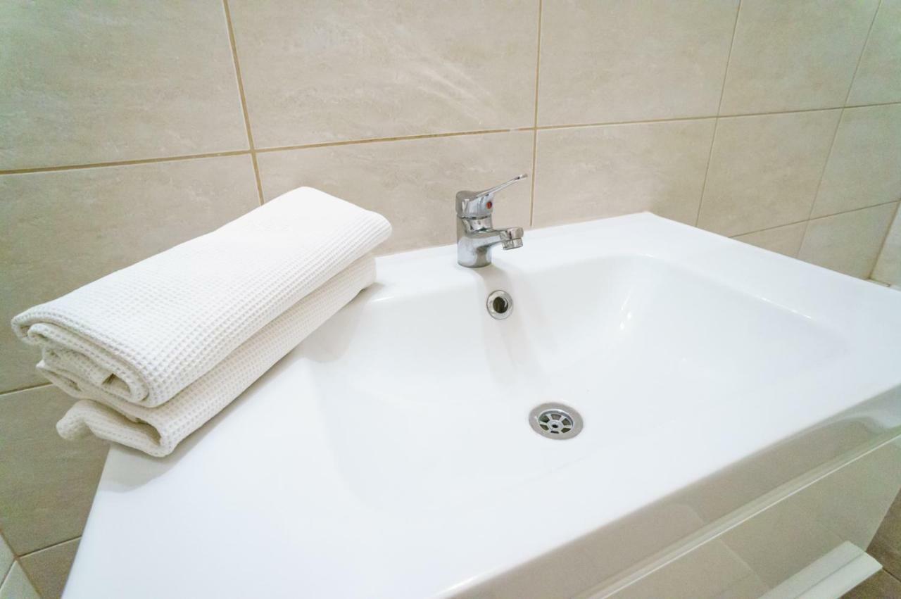 Budapest Kingdom Apartment Central & Car Parking On-Site & Aircon & Quiet & Family Friendly מראה חיצוני תמונה